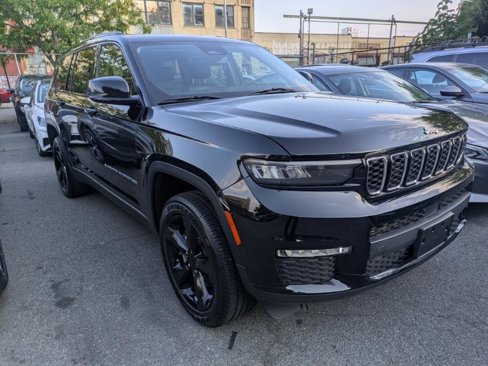 Used 2021 Jeep Grand Cherokee L Limited image 3