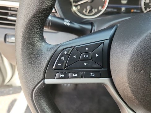 Used 2022 Nissan Altima 2.5 SV image 22