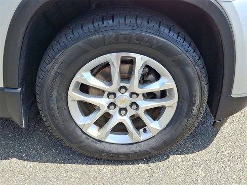 Used 2018 Chevrolet Traverse LT image 27