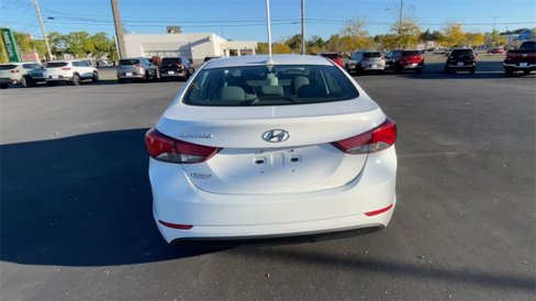 Used 2014 Hyundai Elantra SE image 7