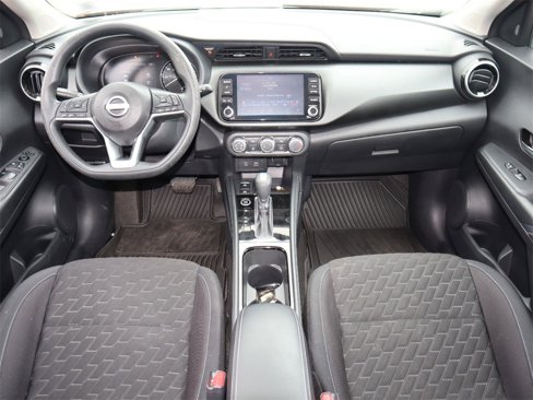 Certified 2023 Nissan Kicks SV image 17