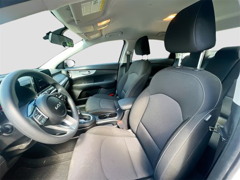 Used 2023 Kia Forte LXS image 21