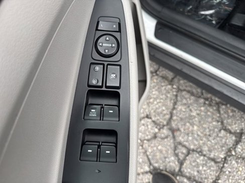Used 2019 Hyundai Tucson SE image 20