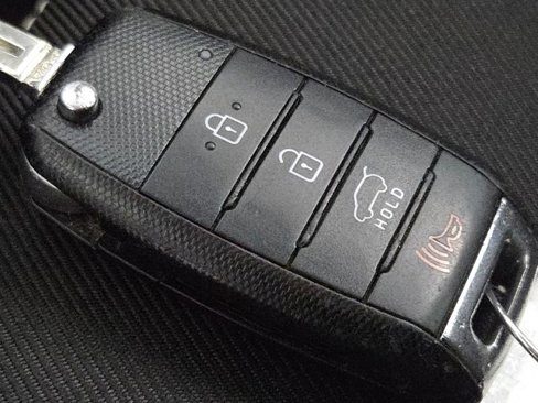 Used 2015 Kia Soul + image 36