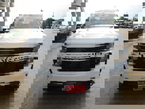 Used 2021 Chevrolet Silverado 1500 Custom image 2