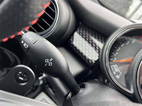 Used 2020 MINI Cooper S image 28