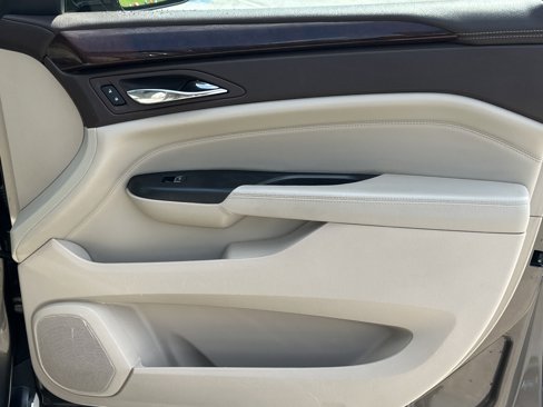 Used 2014 Cadillac SRX Luxury w/ Driver Awareness Package image 13
