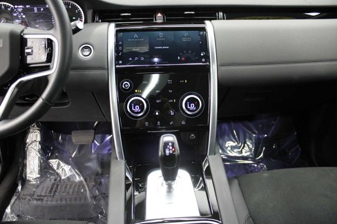 Used 2023 Land Rover Discovery Sport S image 25