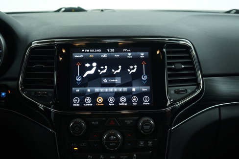 Used 2019 Jeep Grand Cherokee Limited w/ Luxury Group II image 15