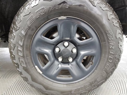 Used 2018 Jeep Wrangler Unlimited Sport image 36