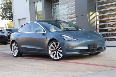 Used 2018 Tesla Model 3 Performance image 2