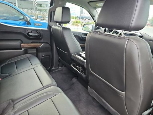 Used 2020 Chevrolet Silverado 1500 LT Trail Boss image 16
