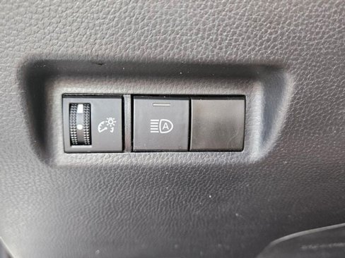 Used 2023 Toyota RAV4 XLE image 30