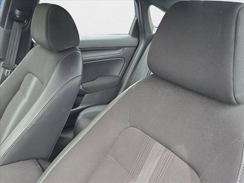 Used 2022 Honda Civic Sport image 12