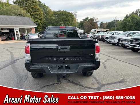 Used 2021 Toyota Tacoma TRD Sport image 5