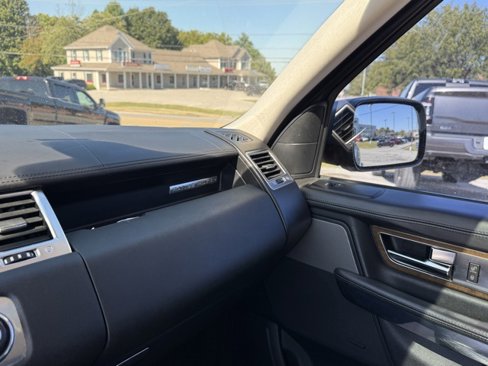 Used 2012 Land Rover Range Rover Sport HSE image 22