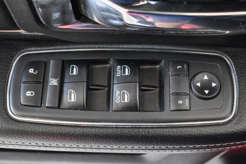 Used 2018 RAM 1500 Laramie w/ Convenience Group image 19