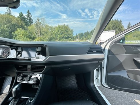 Used 2021 Volkswagen Jetta R-Line image 27