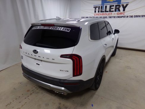 Used 2020 Kia Telluride SX w/ SX Prestige Package image 6