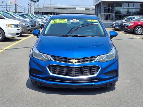 Used 2016 Chevrolet Cruze LT w/ Convenience Package image 22