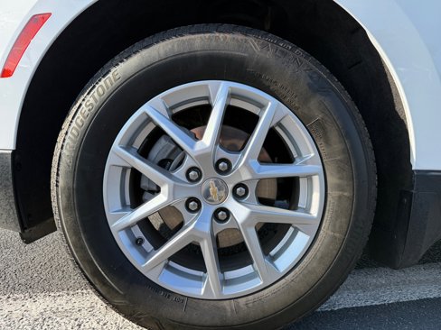 Used 2023 Chevrolet Equinox LT w/ LPO, Floor Liner Package image 11