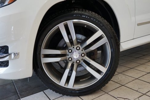 Used 2013 Mercedes-Benz GLK 350 4MATIC image 50