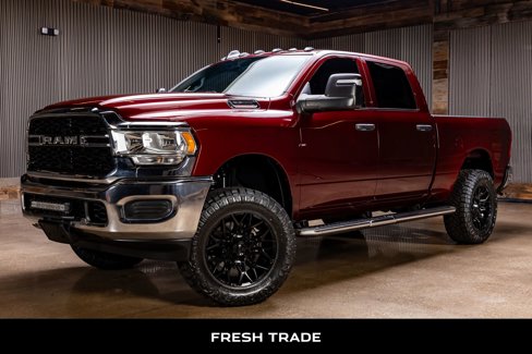 Used 2024 RAM 2500 Tradesman w/ Chrome Appearance Group image 5