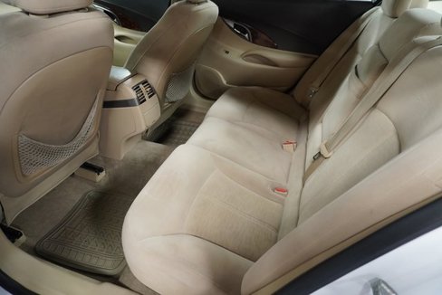 Used 2013 Buick LaCrosse image 21
