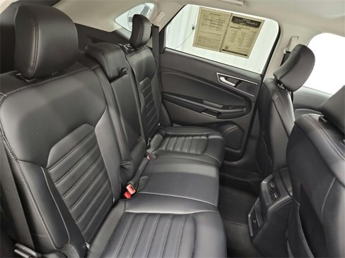 Used 2024 Ford Edge SEL image 35