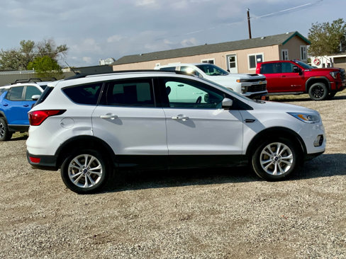 Used 2019 Ford Escape SEL image 6