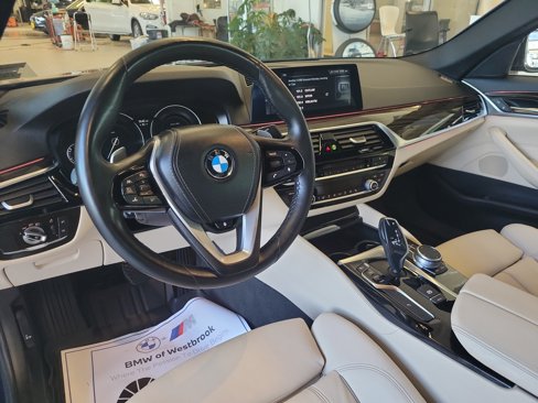 Used 2019 BMW 530i xDrive image 19