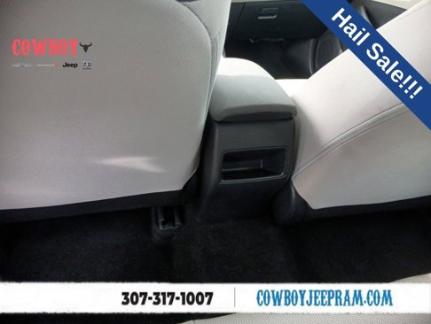 Used 2022 Toyota Corolla LE image 25