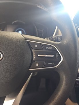 Used 2020 Hyundai Santa Fe SEL image 16