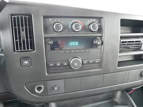 Used 2014 Chevrolet Express 3500 image 23