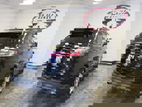 Used 2020 Ford Edge Titanium w/ Equipment Group 301A image 8