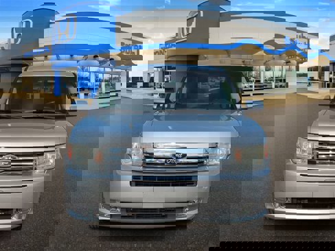 Used 2011 Ford Flex SEL w/ Rapid Spec Order Code image 3