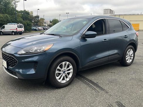Certified 2020 Ford Escape SE image 1