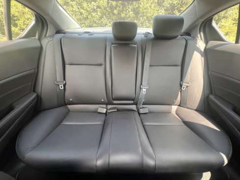 Used 2017 Acura ILX image 28