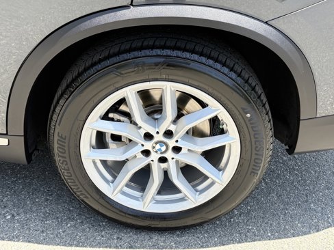 Certified 2022 BMW X5 sDrive40i image 16