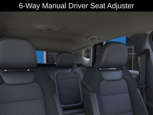 New 2025 Chevrolet Trax LT w/ LT Convenience Package image 25