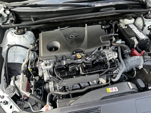 Certified 2022 Toyota Camry LE image 30