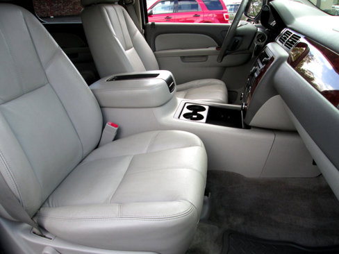 Used 2010 Chevrolet Tahoe LT image 14
