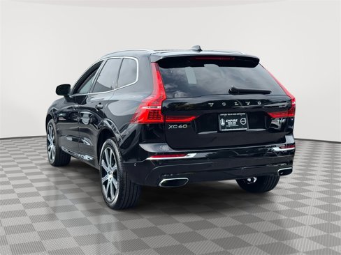 Used 2018 Volvo XC60 T6 Inscription w/ Vision Package image 4