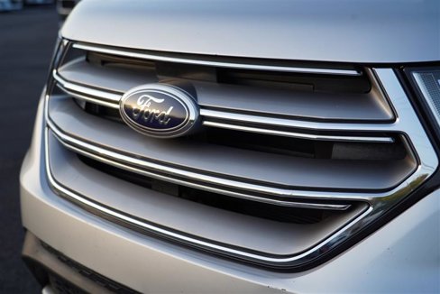 Used 2017 Ford Edge Titanium w/ Technology Package image 30