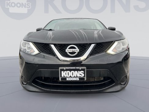 Used 2018 Nissan Rogue Sport S w/ S Appearance Package image 11