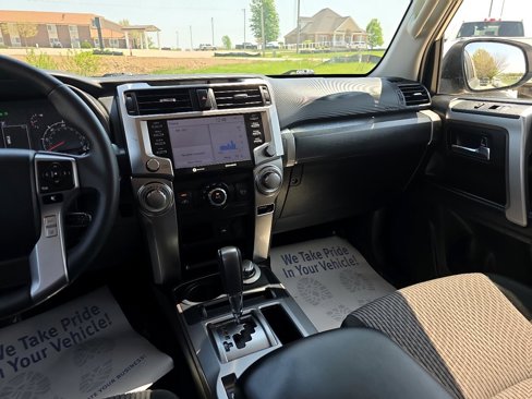 Used 2022 Toyota 4Runner SR5 image 18