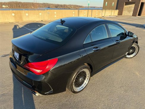 Used 2016 Mercedes-Benz CLA 250 4MATIC image 6