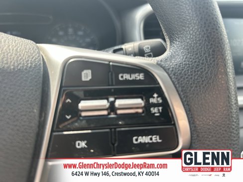 Used 2019 Kia Sorento LX image 18