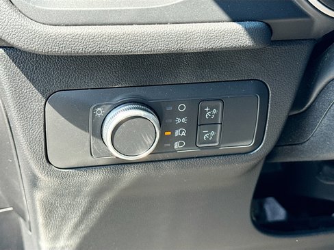 Certified 2022 Ford Escape SE image 10