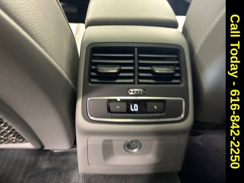 Used 2017 Audi A4 2.0T Premium w/ Convenience Package image 17